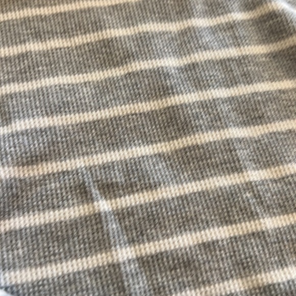 Gray and white thermal pajamas size medium by Gilligan & O’Malley - Picture 6 of 8